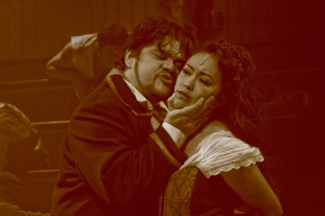 Kalila Aguilos as the seductive Lucy Harris with Jamie Wilson. Repertory Phil.’s “Jekyll & Hyde” ran until April 22, 2012. Photo by Jude Bautista